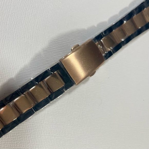 Posh Tech Two Tone Stainless Steel/Enamel Rose Gold Apple Watch Band - 42mm - Picture 4 of 8